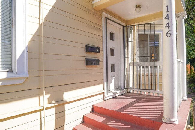 Building Photo - 1446 1st Ave