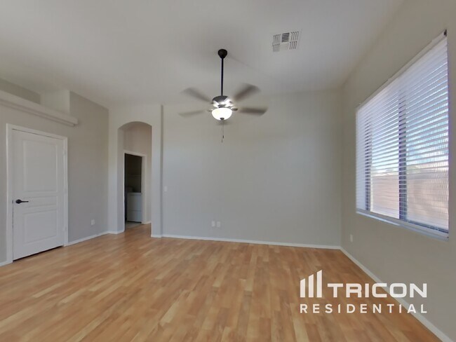 Building Photo - 20834 N Jones Ct