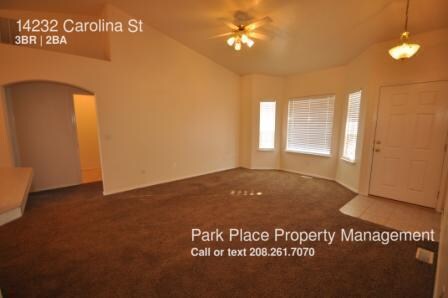 Building Photo - 14232 Carolina St