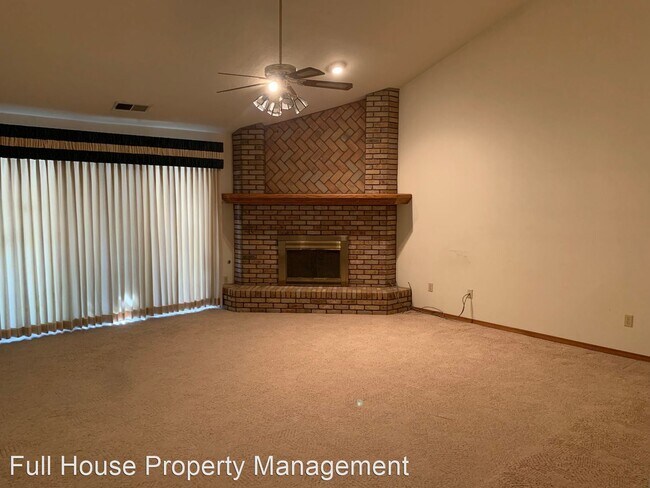 Building Photo - 3 br, 2 bath House - 2471 Kevin Lane