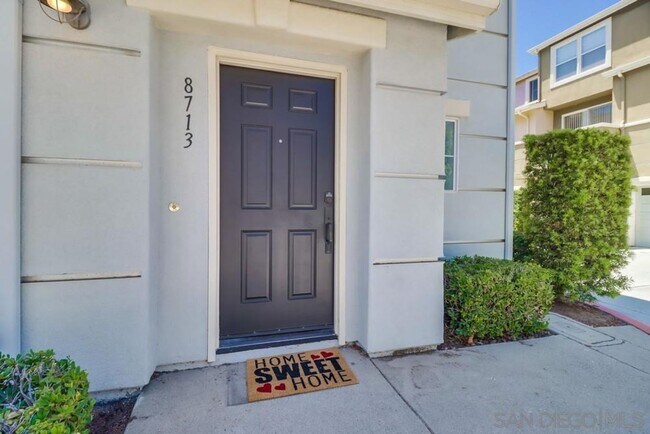Foto del edificio - Tri-Level Townhome Condo for Rent – 2 Bed,...