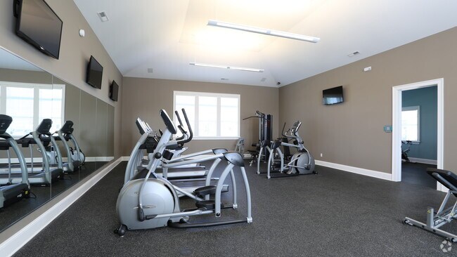 Gimnasio - Grove City Summit