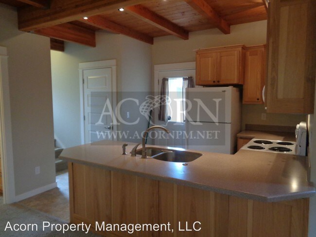 Building Photo - 1188 W 27th Pl