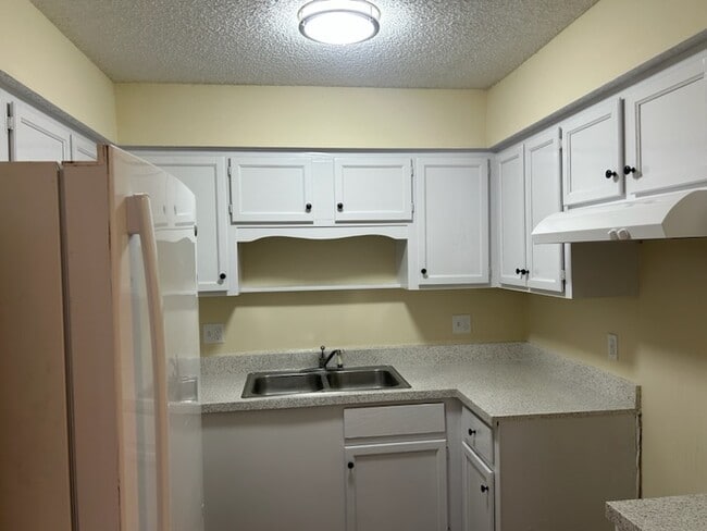 Photo - 6117 Key Hollow Ct House