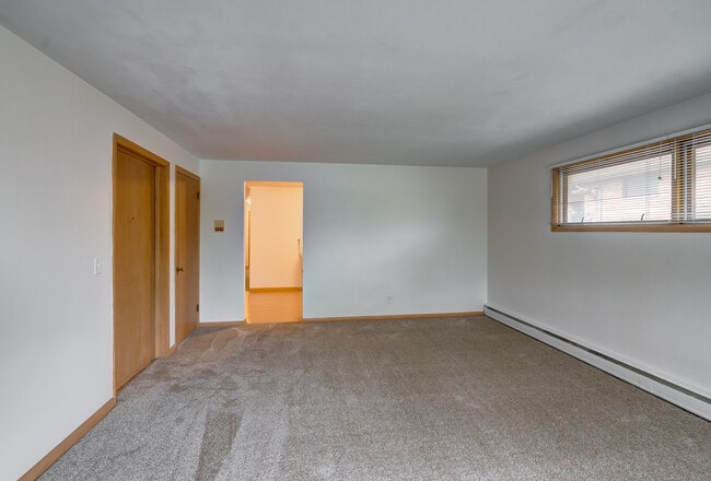 Building Photo - 4909 Ascot Ln