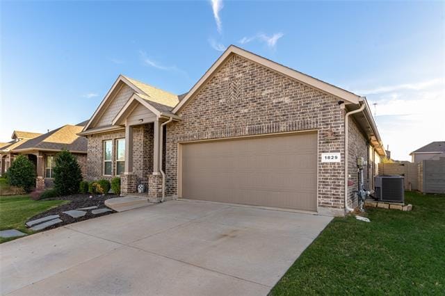 Building Photo - 1829 Quail Ln