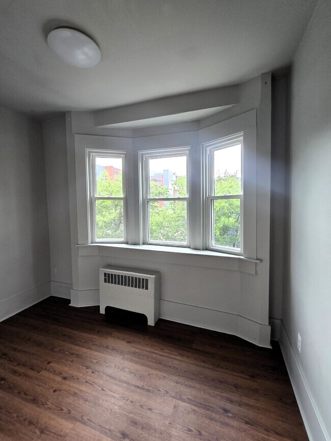 Foto del edificio - 806 Hill St