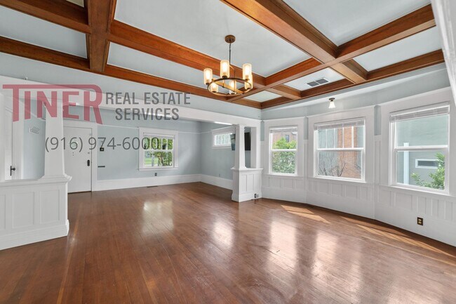 Foto del edificio - Historic Craftsman home in Elmhurst - Pet ...