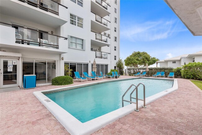 Foto del edificio - 1500 S Ocean Blvd