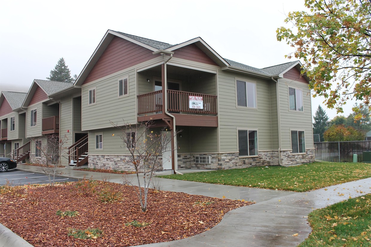 Primary Photo - 1410 Worden Ave