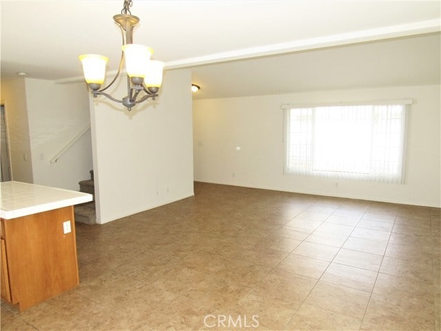 Building Photo - 246 S Redwood Ave