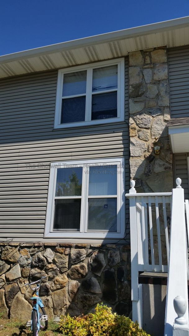 Foto del edificio - 1116 Ferd Hickey Rd NW