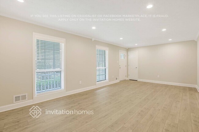 Building Photo - 70 Hickory Dr