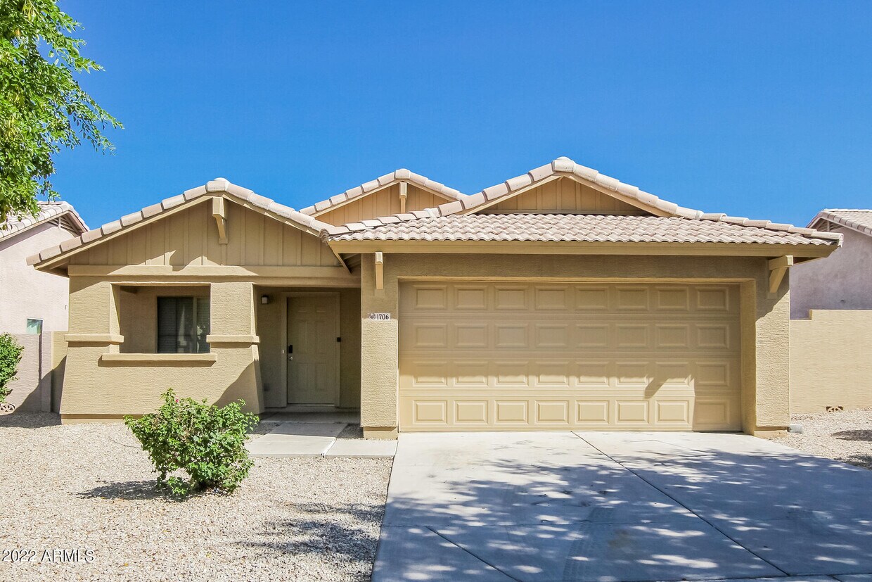 1706 W Lydia Ln, Phoenix, AZ 85041 House Rental in Phoenix, AZ