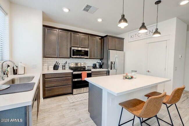 Foto del edificio - 300 N Gila Springs Blvd