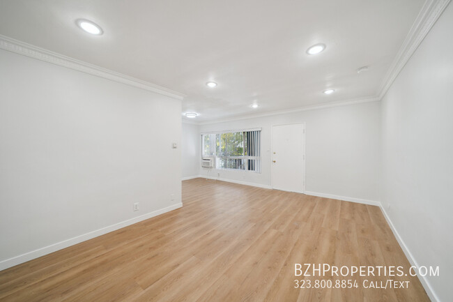 Building Photo - Brand New Renovated 1Bedroom 1Bathroom In ...