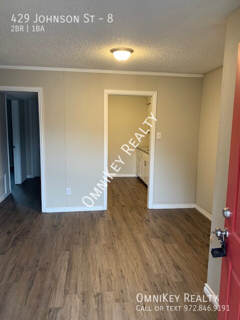 Building Photo - 429 Johnson St