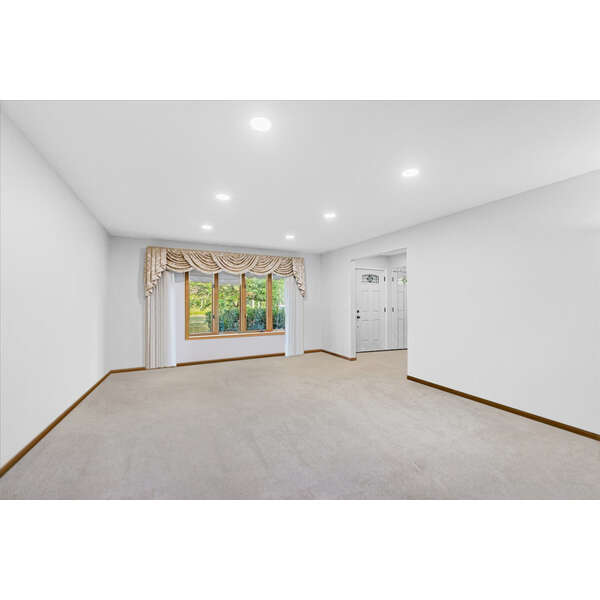 Foto del edificio - 8128 N Caldwell Ave