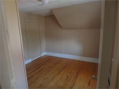 Building Photo - 17 Pleasant st - 2