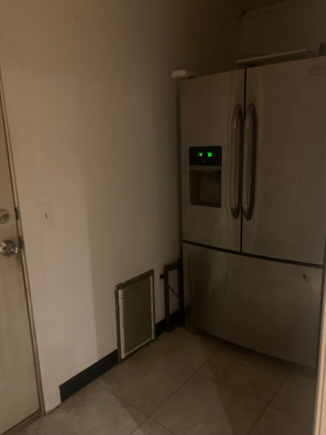 Foto del edificio - 502 Hazel Ave