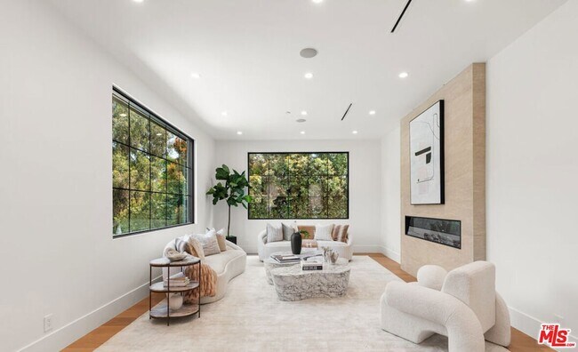 Foto del edificio - 2565 Patricia Ave