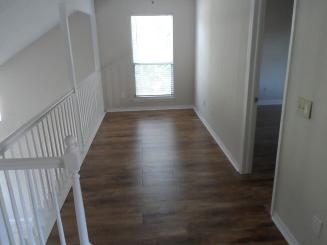 Building Photo - 3 br, 2 bath House - 11355 Shovler Ct