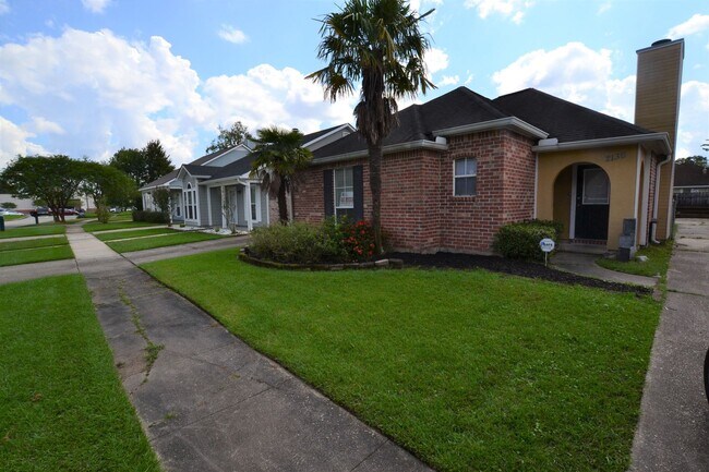 Foto del edificio - 2136 S Flannery Rd