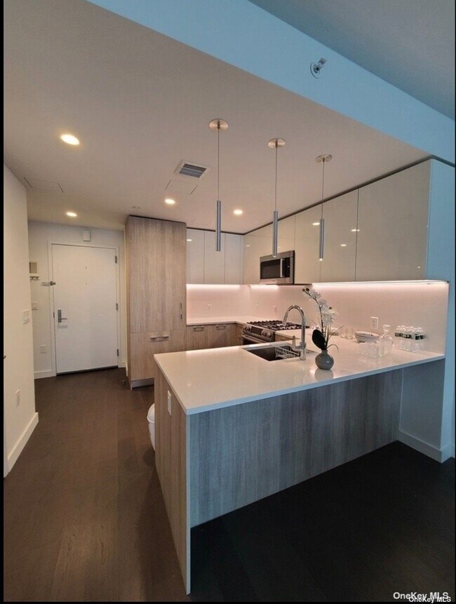 Foto del edificio - 133-36 37th Ave