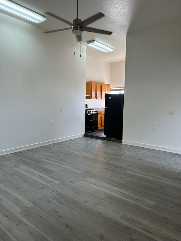 Building Photo - 73-986-986 Kukuinui St