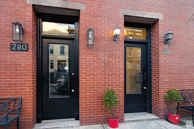 Building Photo - 278-280 Sackett St