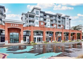 Building Photo - 2180 Kelly Av
