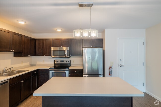 Interior Photo - Village at Autumn Pond