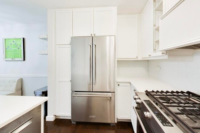 Foto del edificio - 1865 N Dayton St