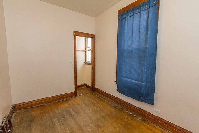 Building Photo - 2049 N Kostner Ave