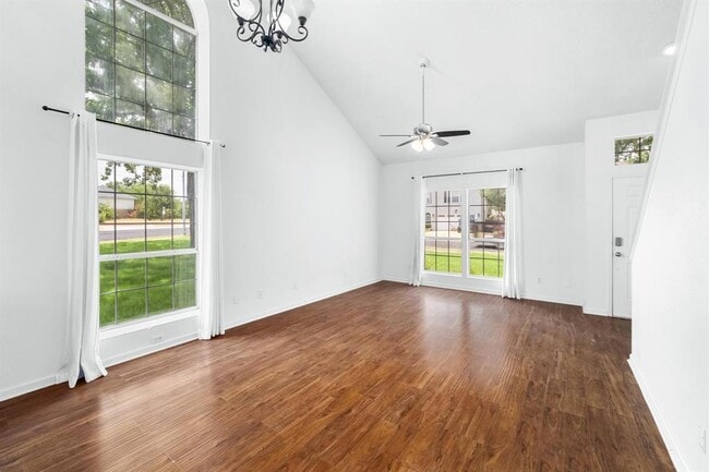 Building Photo - 12701 Tantara Dr