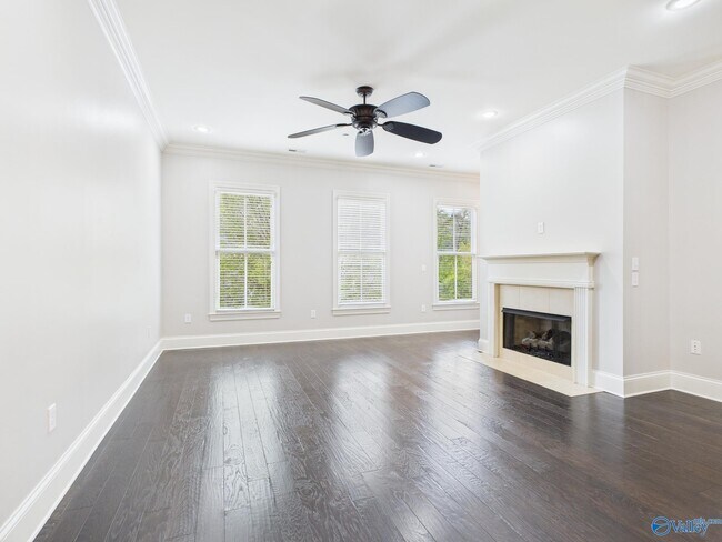 Foto del edificio - 69 Town Center Dr NW