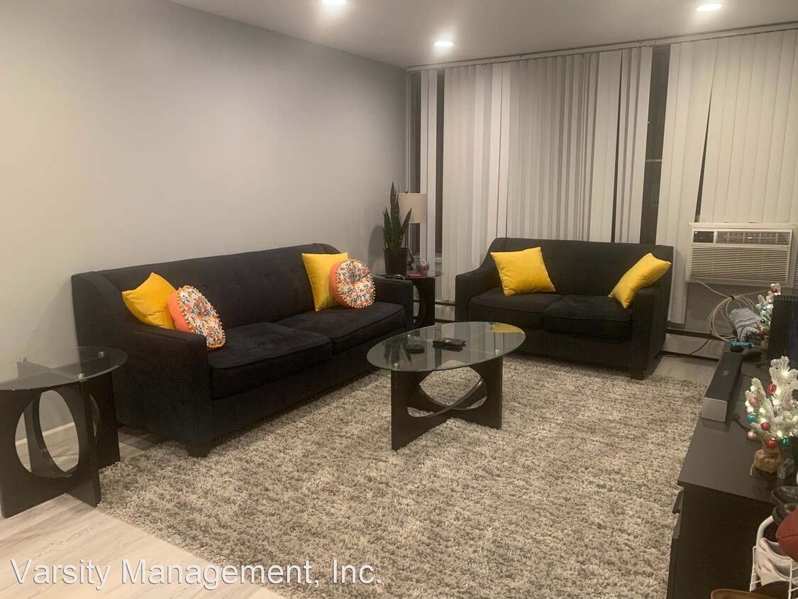 Primary Photo - 2 br, 1 bath Apartment - 1001 S. Forest 10...