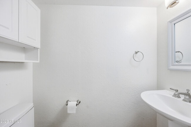Building Photo - 9831 S 48th Way