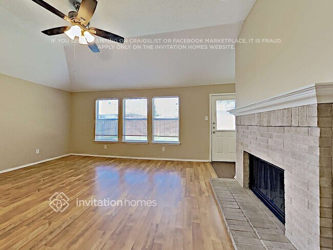 Building Photo - 217 Windmill Dr