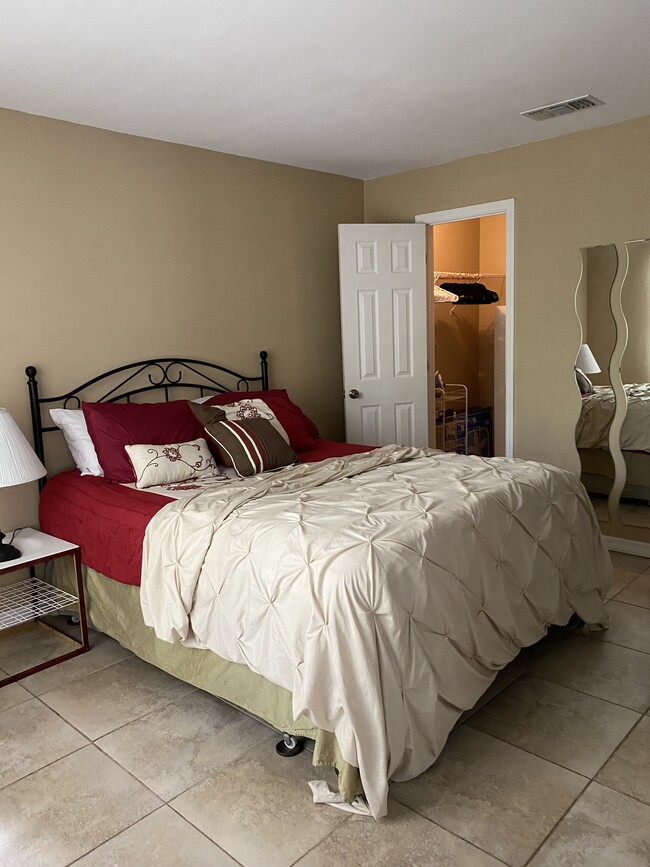 Bedroom - 4748 Walden Cir