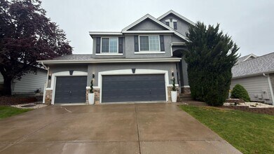 Building Photo - 5811 Auburn Dr