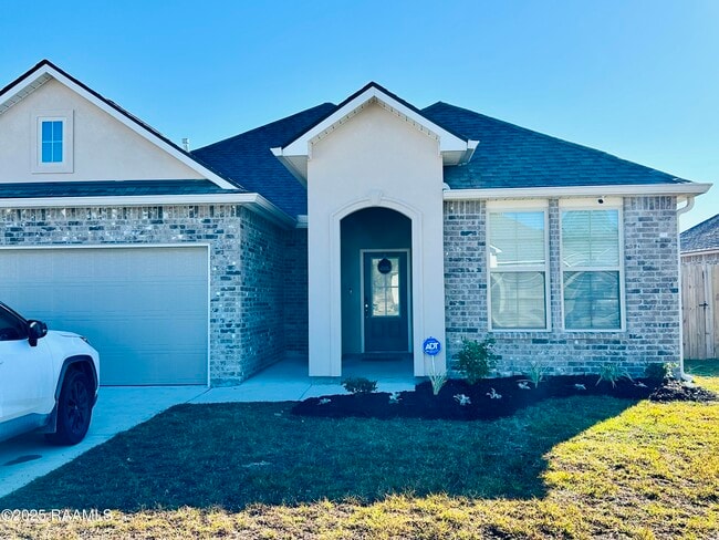 Building Photo - 34220 Garnet Lake Dr