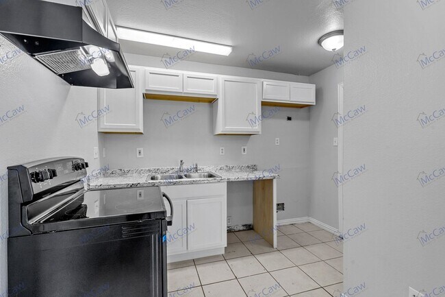 Foto del edificio - Freshly Renovated 4-bed 2-bath in Desoto, TX!
