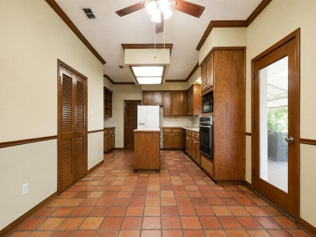 Foto del edificio - 431 Berry Ln