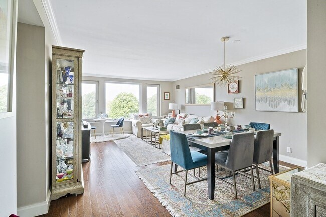 Foto del edificio - 492 Beacon St