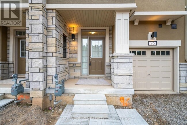 Photo du bâtiment - 305 Garner Rd W