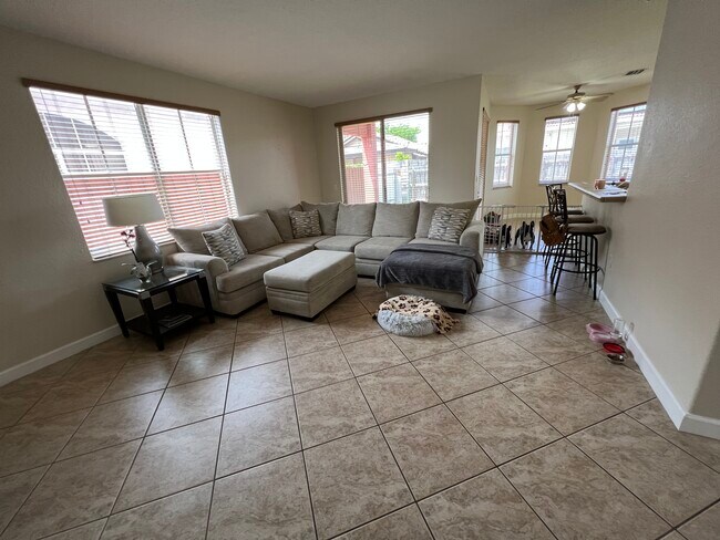 Foto del edificio - 13601 NW 9th St