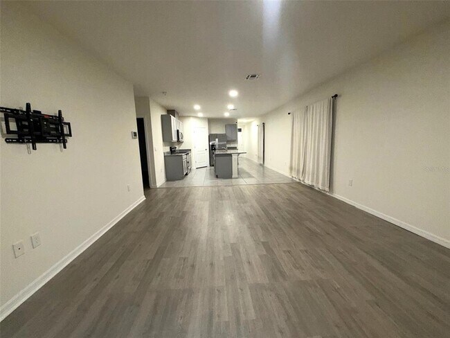 Foto del edificio - 1329 Derry Ave