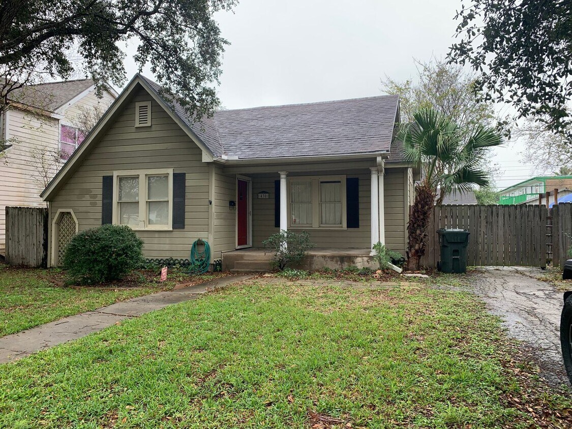 Primary Photo - 2 br, 1 bath House - COLE 430 -LOCATOR ONL...