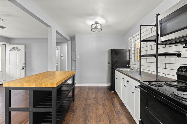 Foto del edificio - 3914 Shelley Blvd